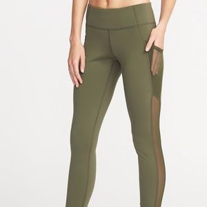 Old Navy Mid-Rise Mesh-pocket compression leggings